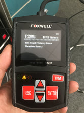 Load image into Gallery viewer, Foxwell NT201 Universal  EOBD CAN Scanner Automotive Engine Code Reader Scan Diagnostic Tool Car OBDII OBD 2